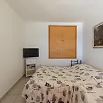 Srdjana Apartman Prižba